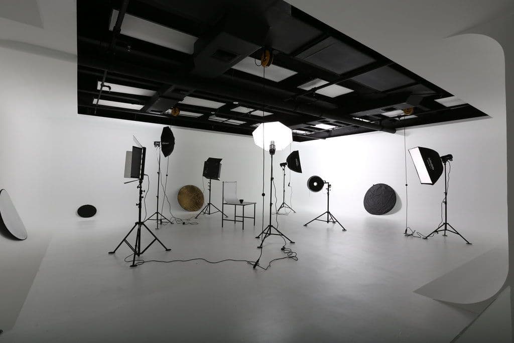 Inside Venus Studio Abu Dhabi shooting floor